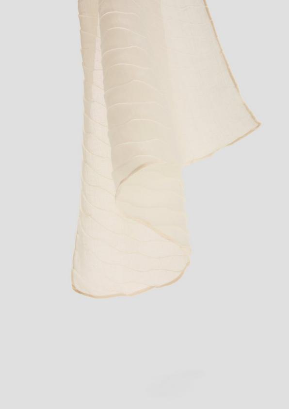 s.Oliver Tuch mit Plisseefalten