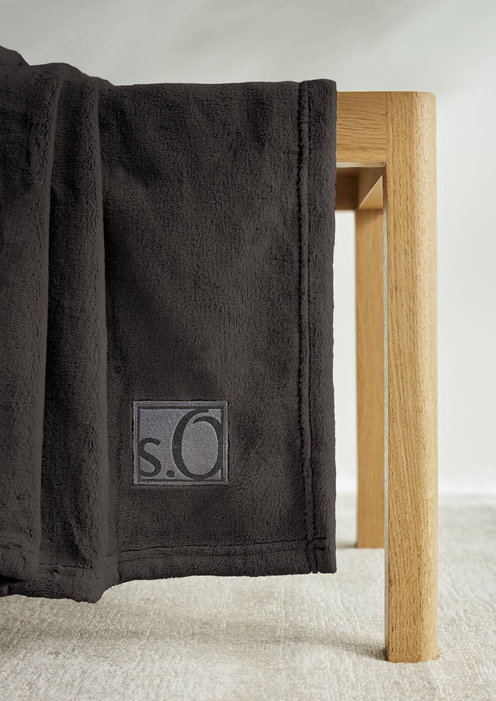 S.Oliver Weiche Decke Mit Logo-Detail