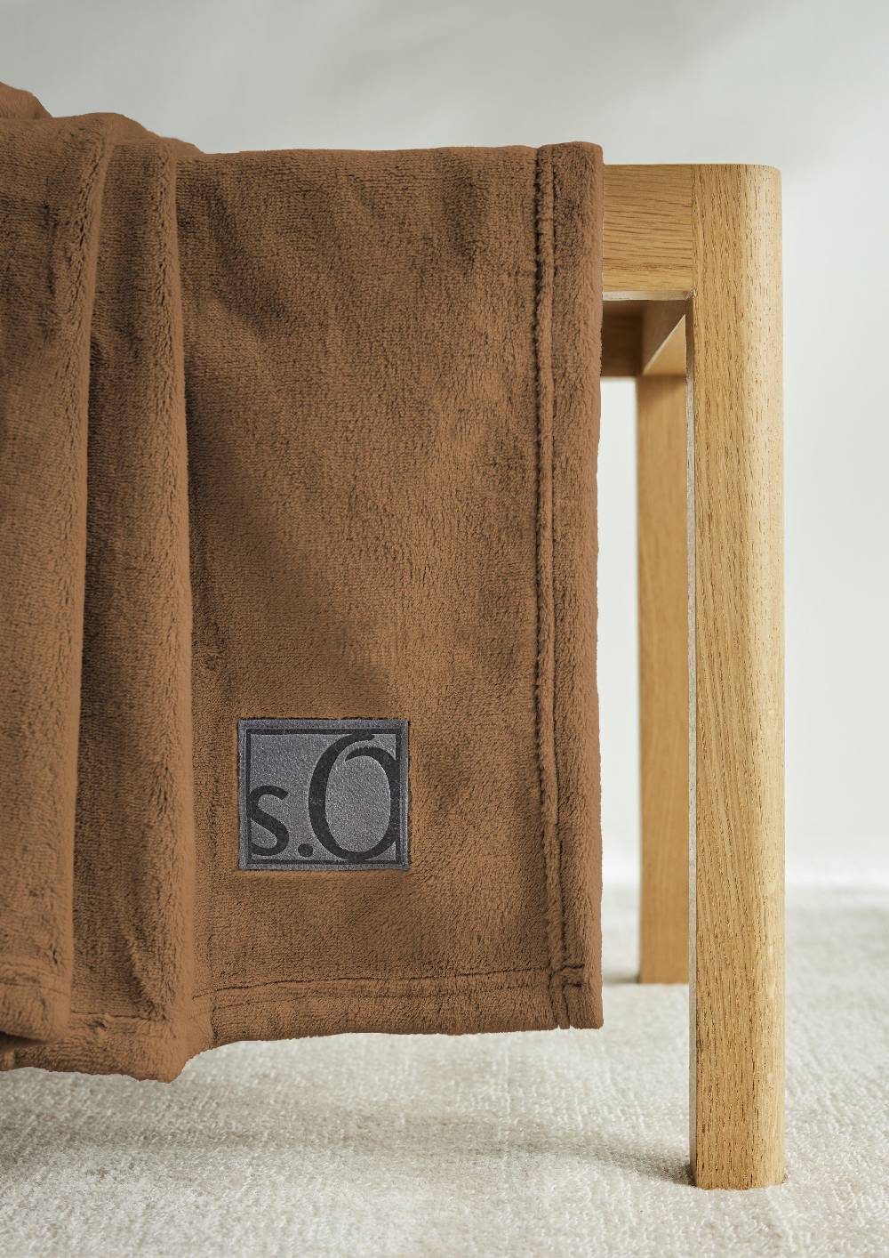 S.Oliver Weiche Decke Mit Logo-Detail