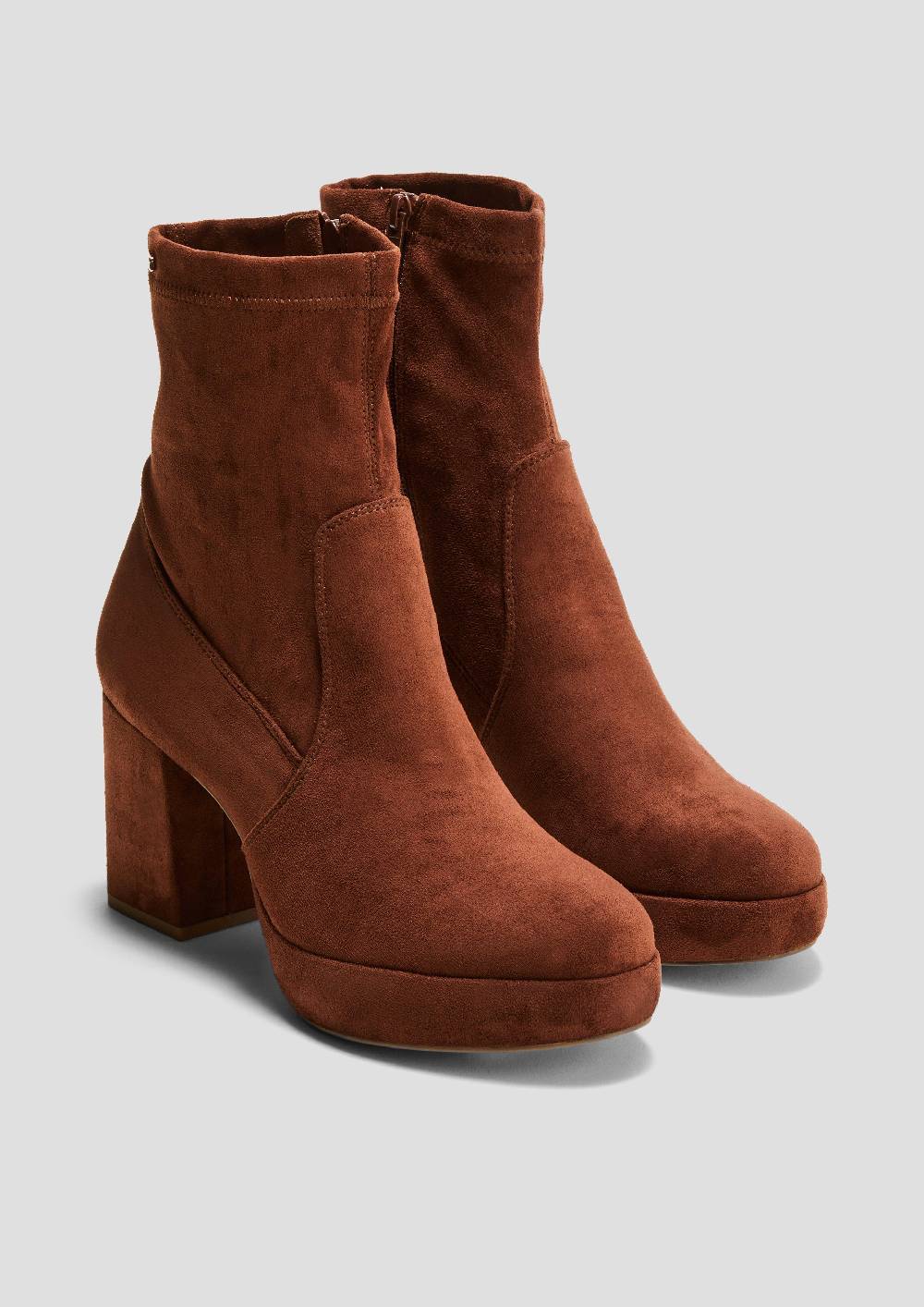 S.Oliver Stiefel Mit Blockabsatz In Velorslederoptik