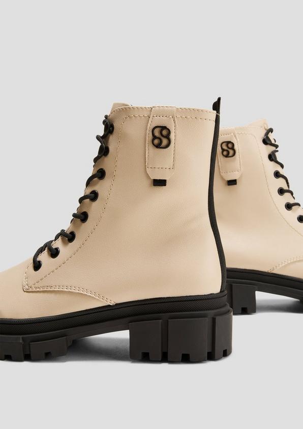 s.Oliver Stiefeletten mit Schnürung und Reißverschluss