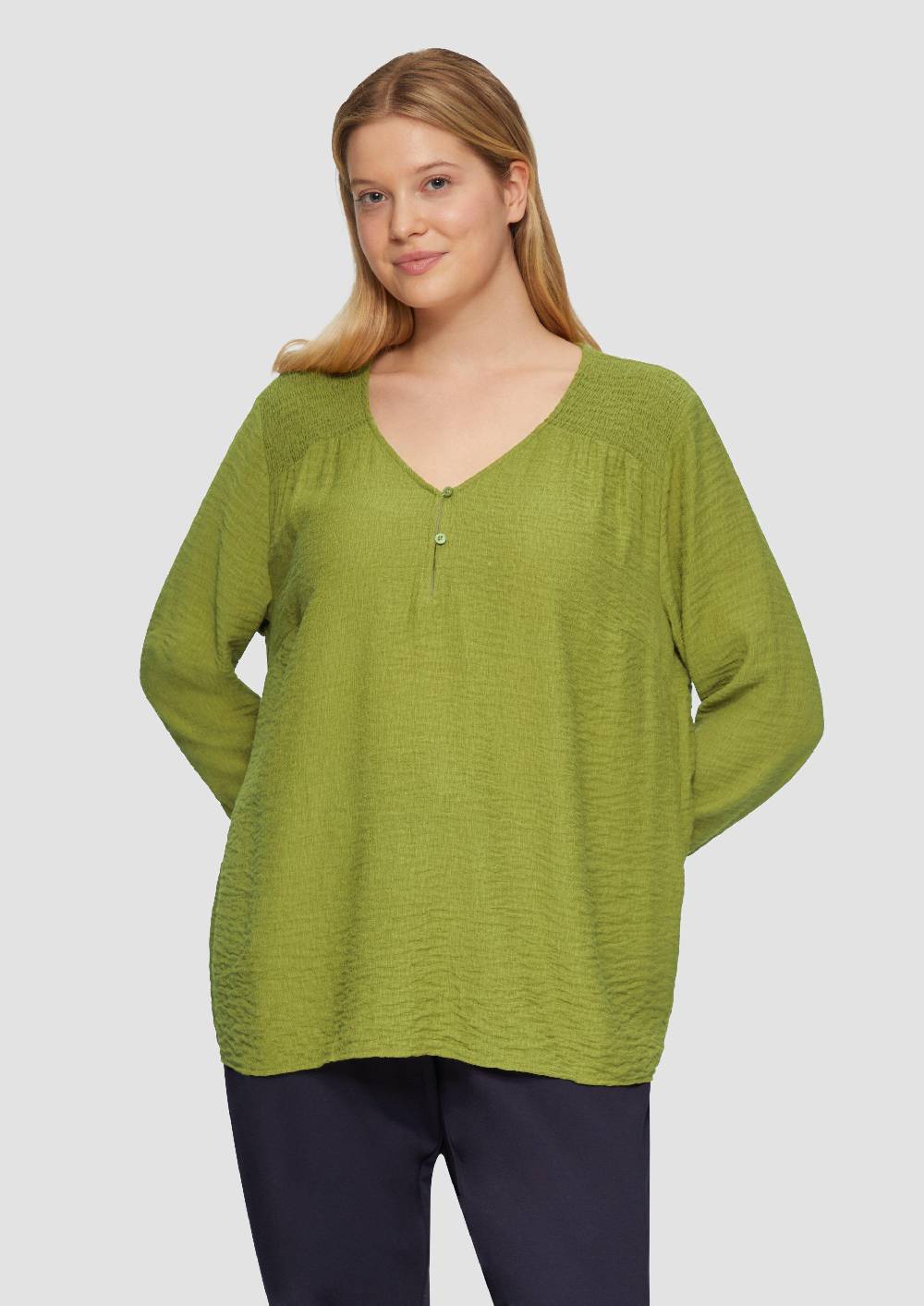 S.Oliver Strukturierte Bluse Aus Viskosemix Mit Smok Detail