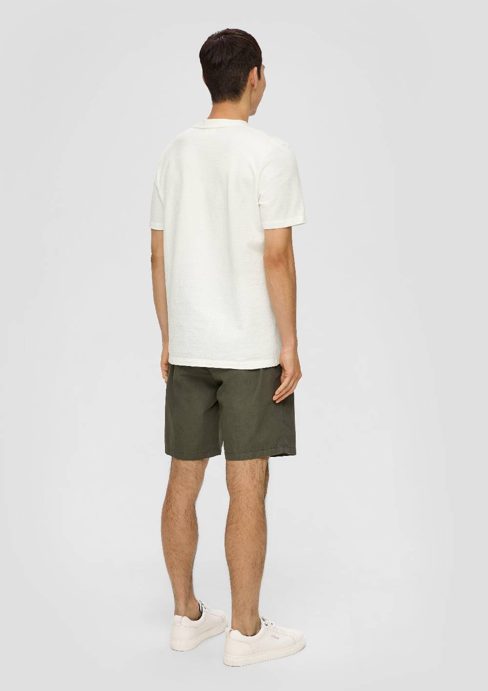 S.Oliver T-Shirt Mit Henley-Ausschnitt Und Applikation