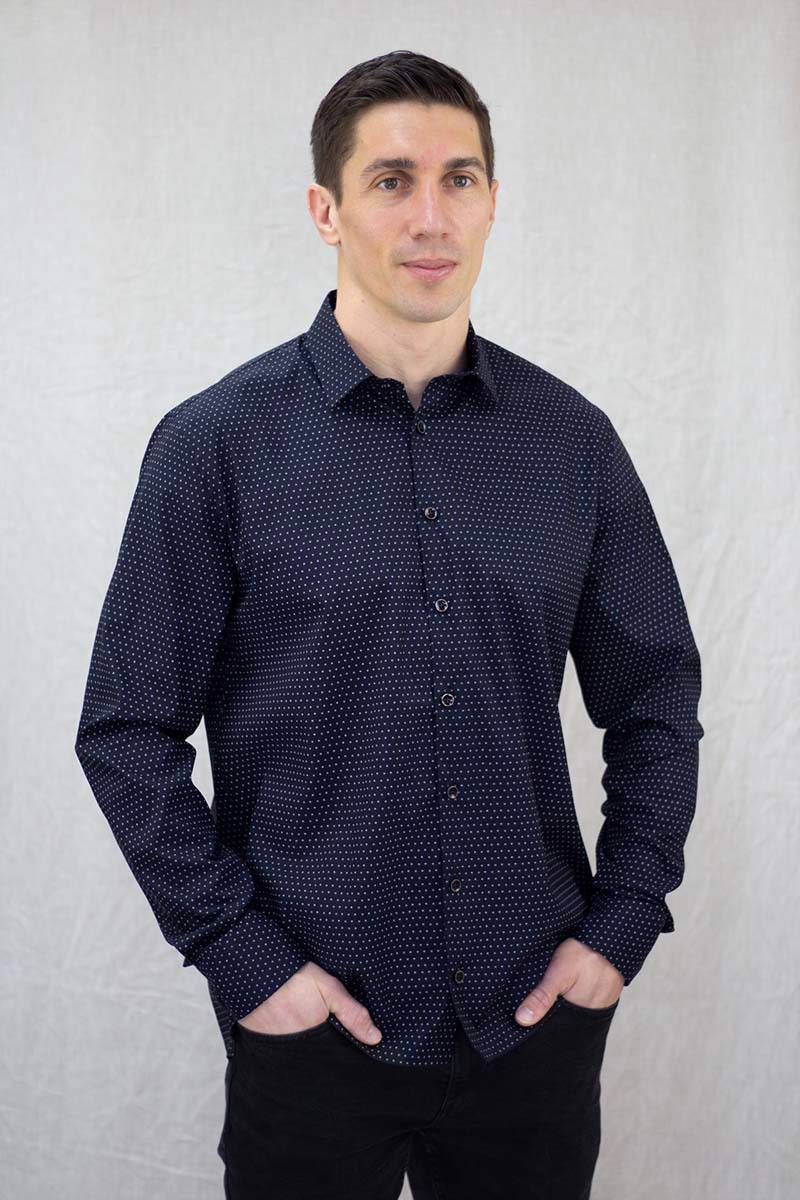 Q1 Manufaktur INGO Straight Relaxed verkürzte Hemdlänge