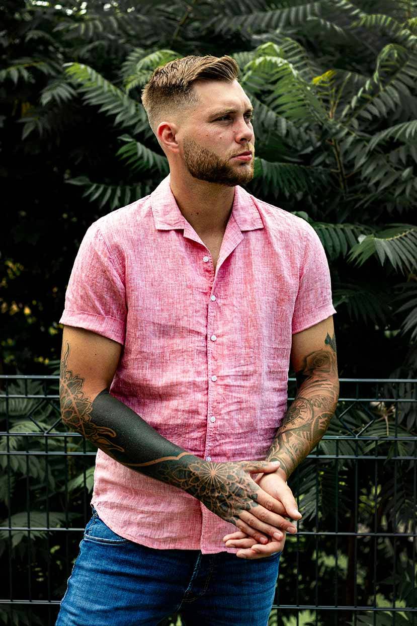 Q1 Manufaktur OLLY Slim Relaxed verkürzte Hemdlänge