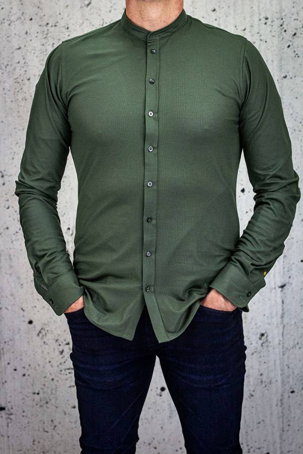 Q1 Manufaktur RENE-Stehkragen verkürzte Hemdlänge