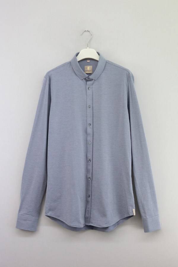 Q1 Manufaktur SANDRO verkürzte Hemdlänge