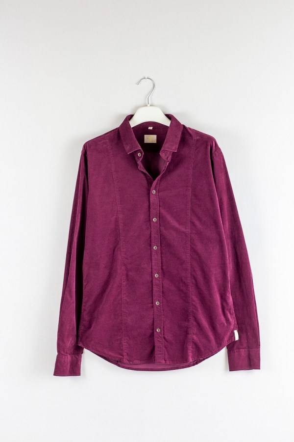 Q1 Manufaktur SANDRO verkürzte Hemdlänge