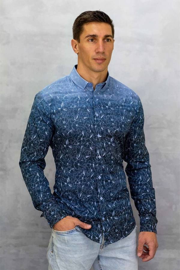 Q1 Manufaktur SANDRO verkürzte Hemdlänge