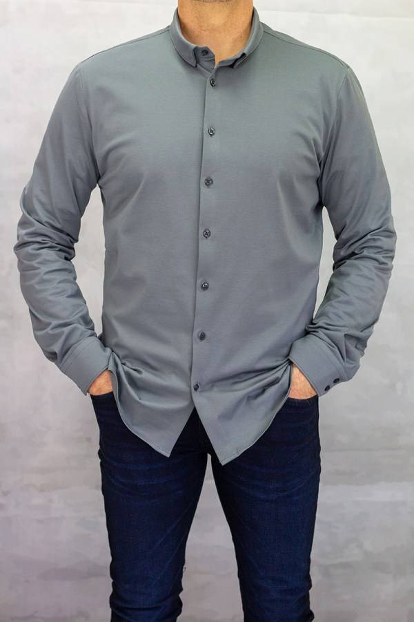 Q1 Manufaktur Sandro verkürzte Hemdlänge