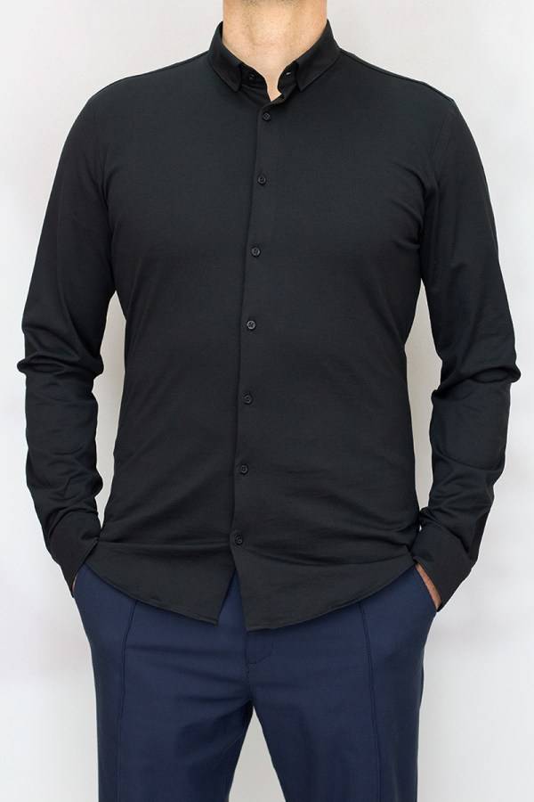 Q1 Manufaktur Sandro verkürzte Hemdlänge