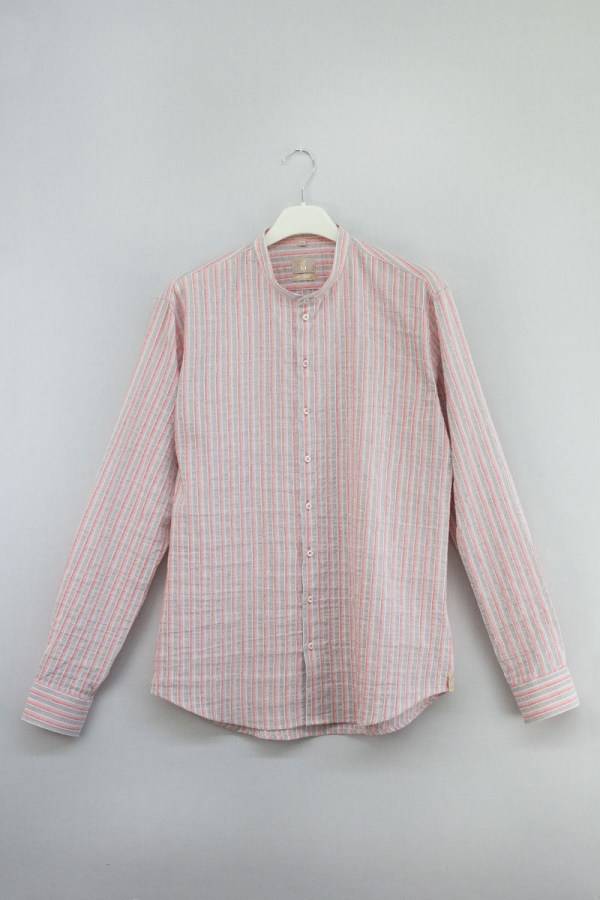 Q1 Manufaktur RENE-Stehkragen Slim Relaxed verkürzte Hemdlänge