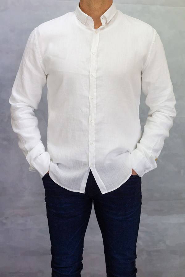 Q1 Manufaktur Sandro Slim Relaxed verkürzte Hemdlänge