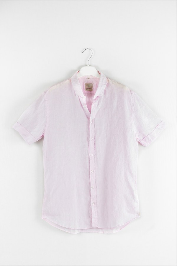 Q1 Manufaktur SANDRO Slim Relaxed verkürzte Hemdlänge