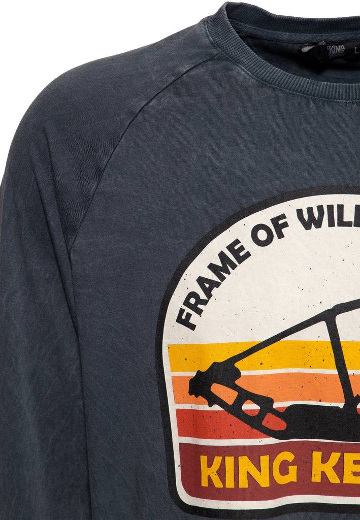 Queen Kerosin Acid Wash Longsleeve «Frame Of Wilderness»