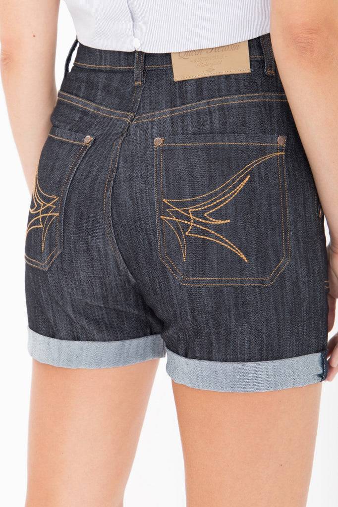 Queen Kerosin High Waist Jeans Shorts Mit Seitlichem Reißverschluss
