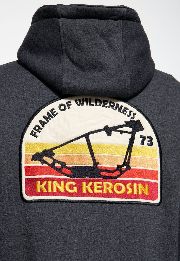 Queen Kerosin Outdoor Sweatjacke «K.K. Adventure Gear - Frame Of Wilderness»
