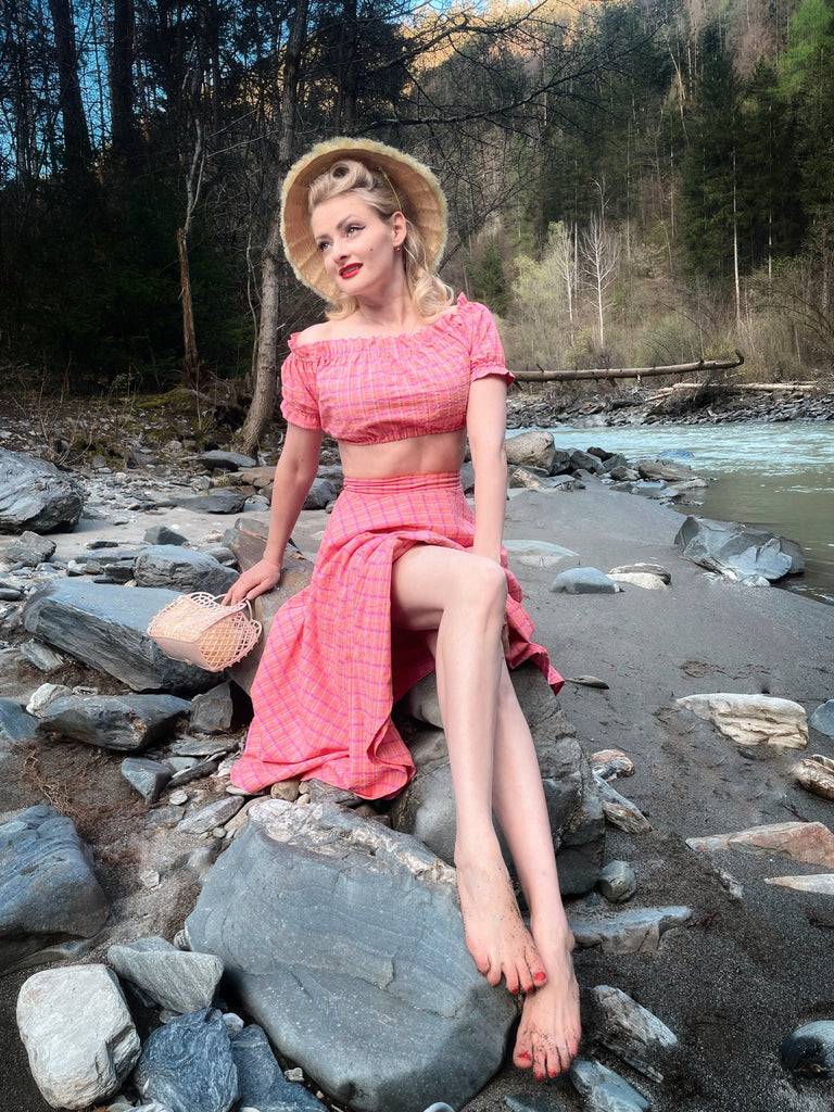 Queen Kerosin Carmen Top