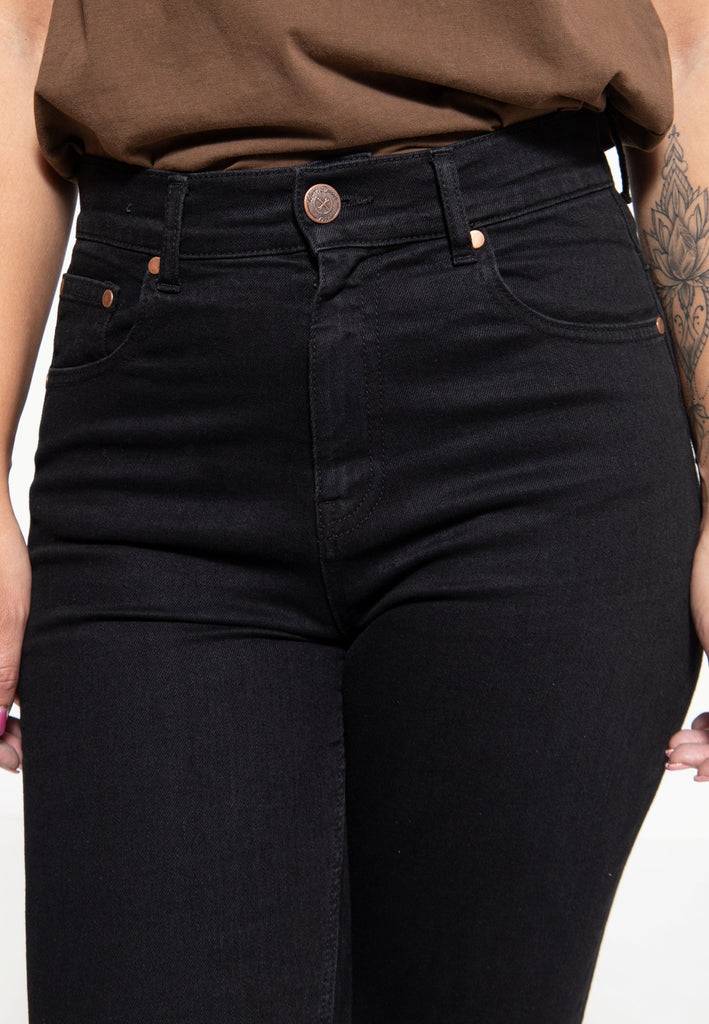 Queen Kerosin High Waist Slim Fit Jeans «Betty»