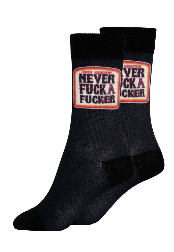 Queen Kerosin Socken «Never Fuck a Fucker»