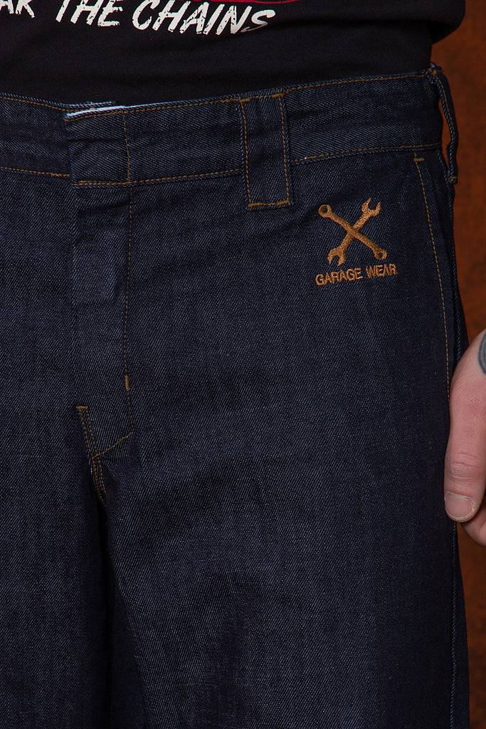 Queen Kerosin Straight Fit Jeans Im Workwear-Style «Garage Wear»