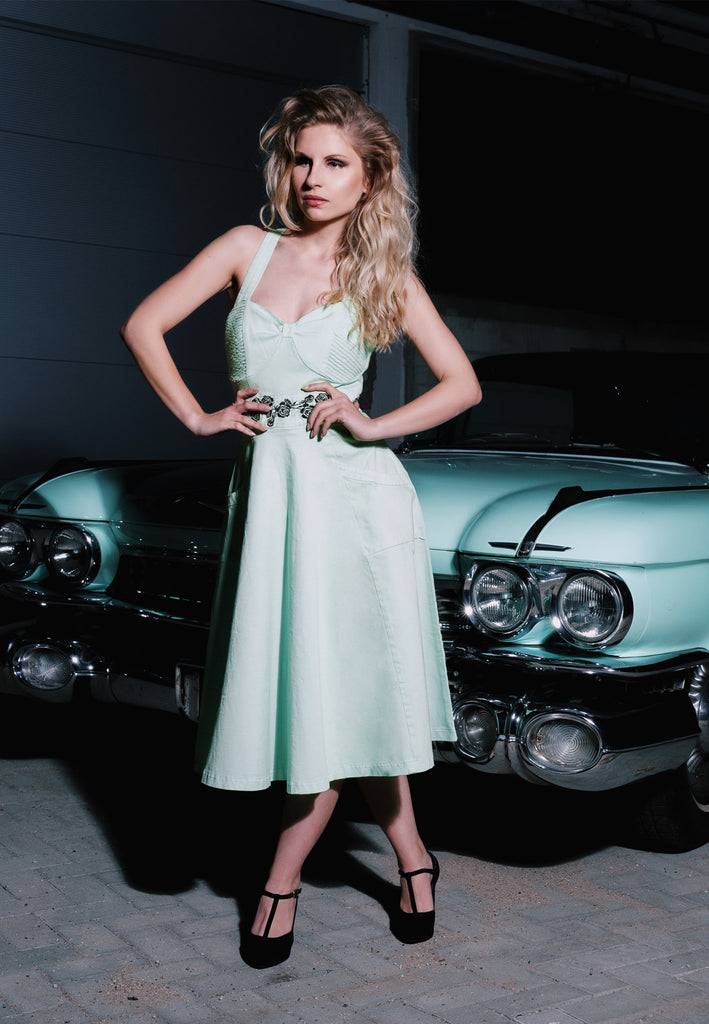 Queen Kerosin Vintage Swing-Kleid Mit Floraler Stickerei