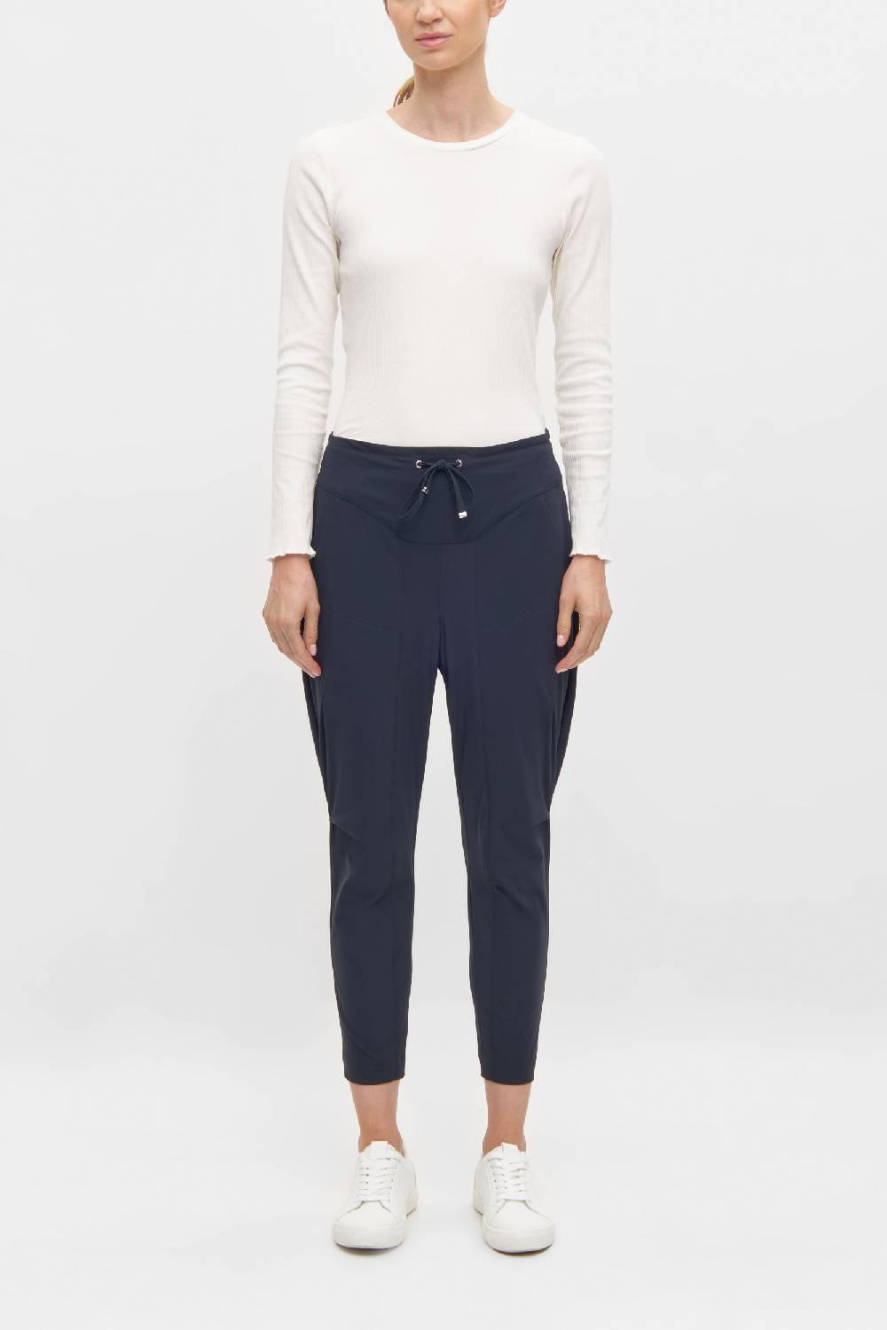 Raffaello Rossi Joggpant Relaxed Verkürzt -6/8 High Waist Schwarz: GIRA 6/8