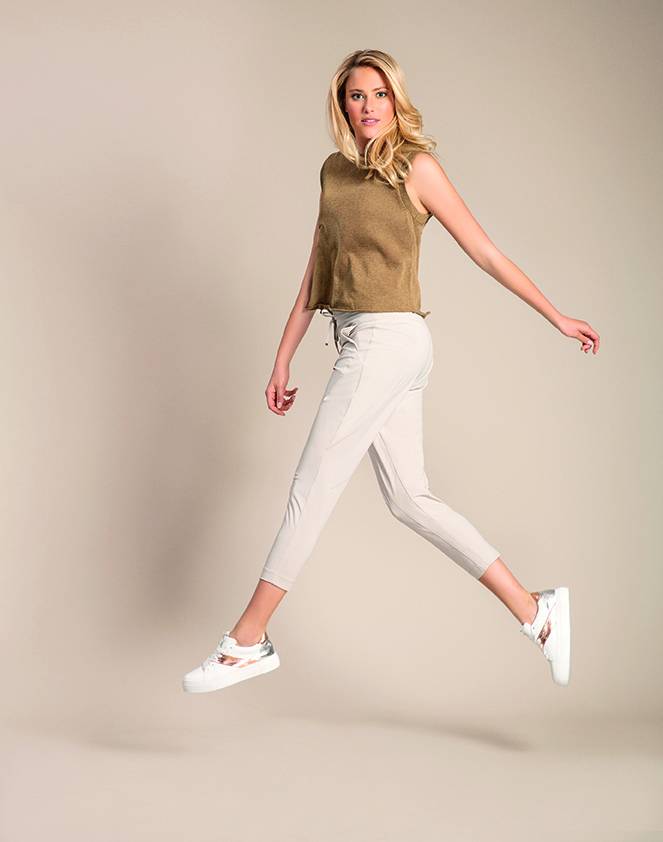 Raffaello Rossi Joggpant Relaxed Verkürzt -6/8 High Waist Schwarz: GIRA 6/8