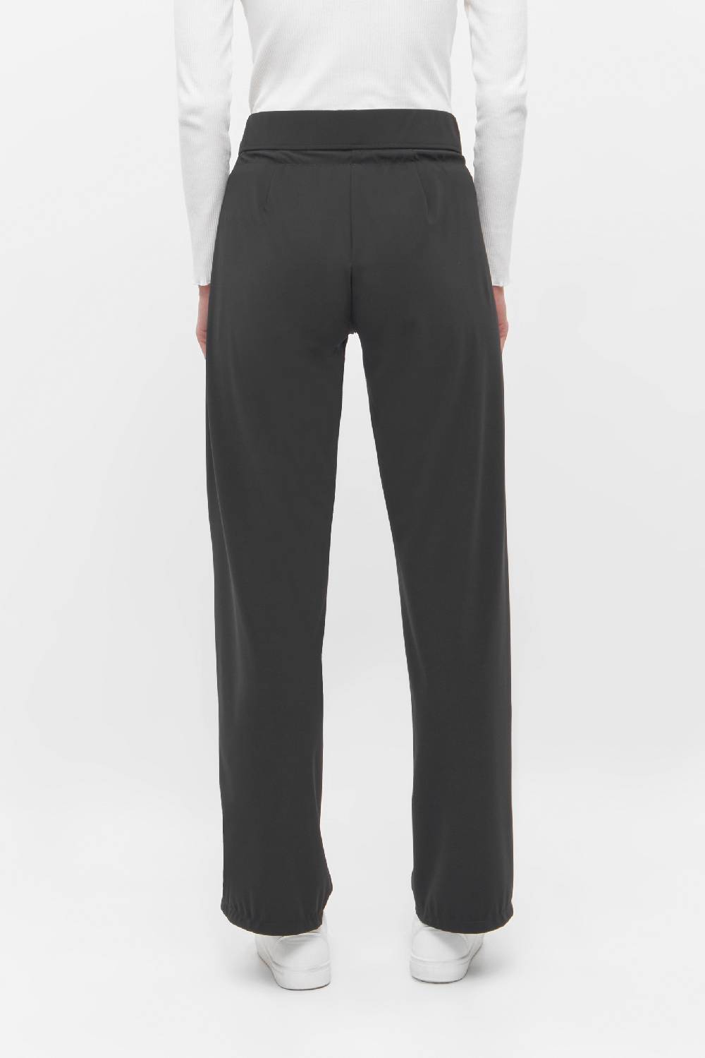 Raffaello Rossi Joggpant Straight Lang Mid Waist Schwarz: CANDICE STRAIGHT