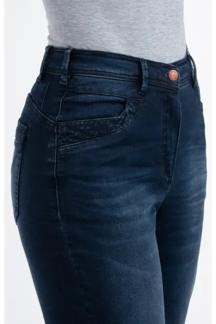 Recover Pants Amira, Relaxed-Fit Jeans In DEEP-BLUE Artikelnummer REC-13324-03-3880-499