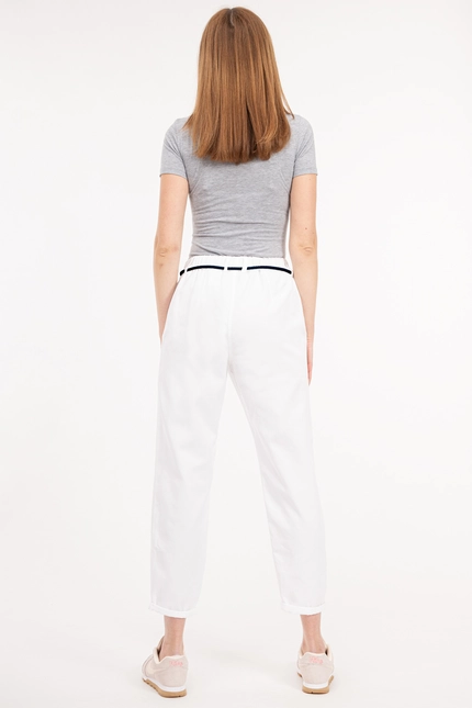 Recover Pants Belina, Relaxed Fit-Hose In WEISS Artikelnummer REC-13014-03-3867-110