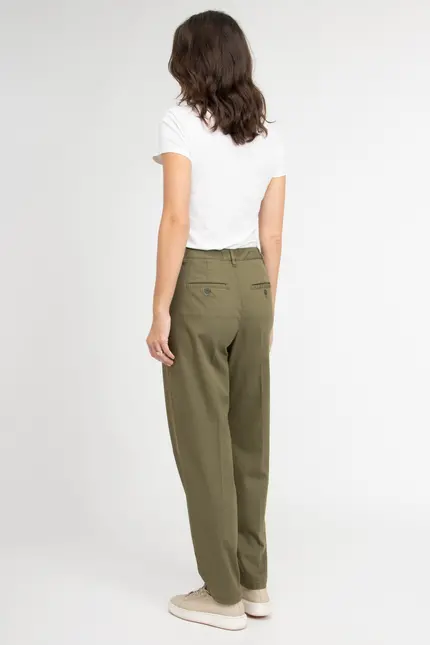 Recover Pants Bundfaltenhose Peggy In Oliv Artikelnummer REC-12641-U4143-580