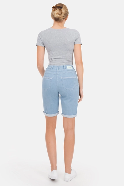 Recover Pants Carla, Relaxed-Fit-Bermuda Mit Bordürenstickerei In BLEACHED Artikelnummer REC-13392-4238-106