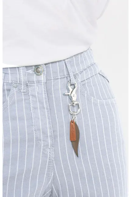 Recover Pants Straight-Jeans Hazel In HELLBLAU Artikelnummer REC-13373-01-4336-435