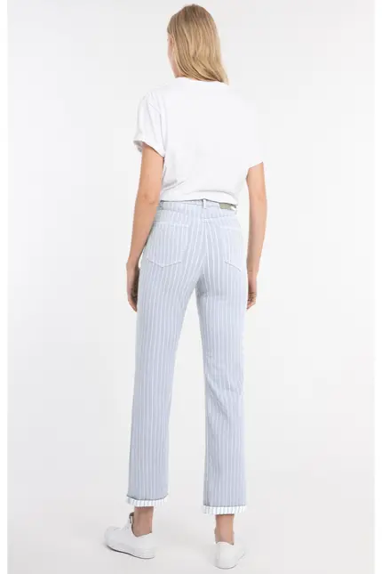 Recover Pants Straight-Jeans Hazel In HELLBLAU Artikelnummer REC-13373-01-4336-435