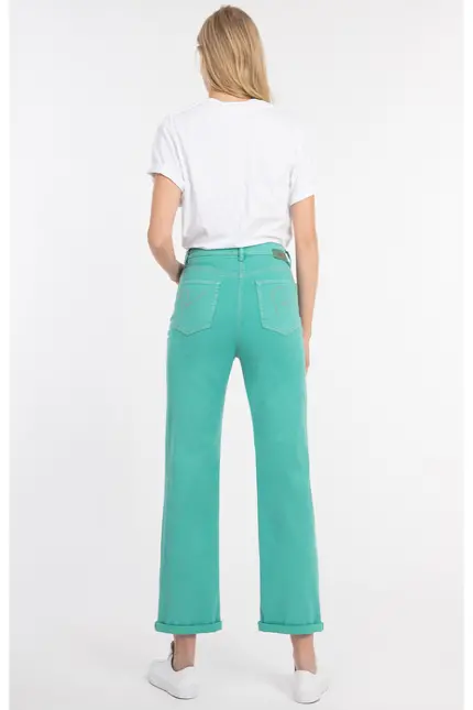 Recover Pants Straight-Jeans Hazel In TÜRKIS Artikelnummer REC-13373-01-4247-549