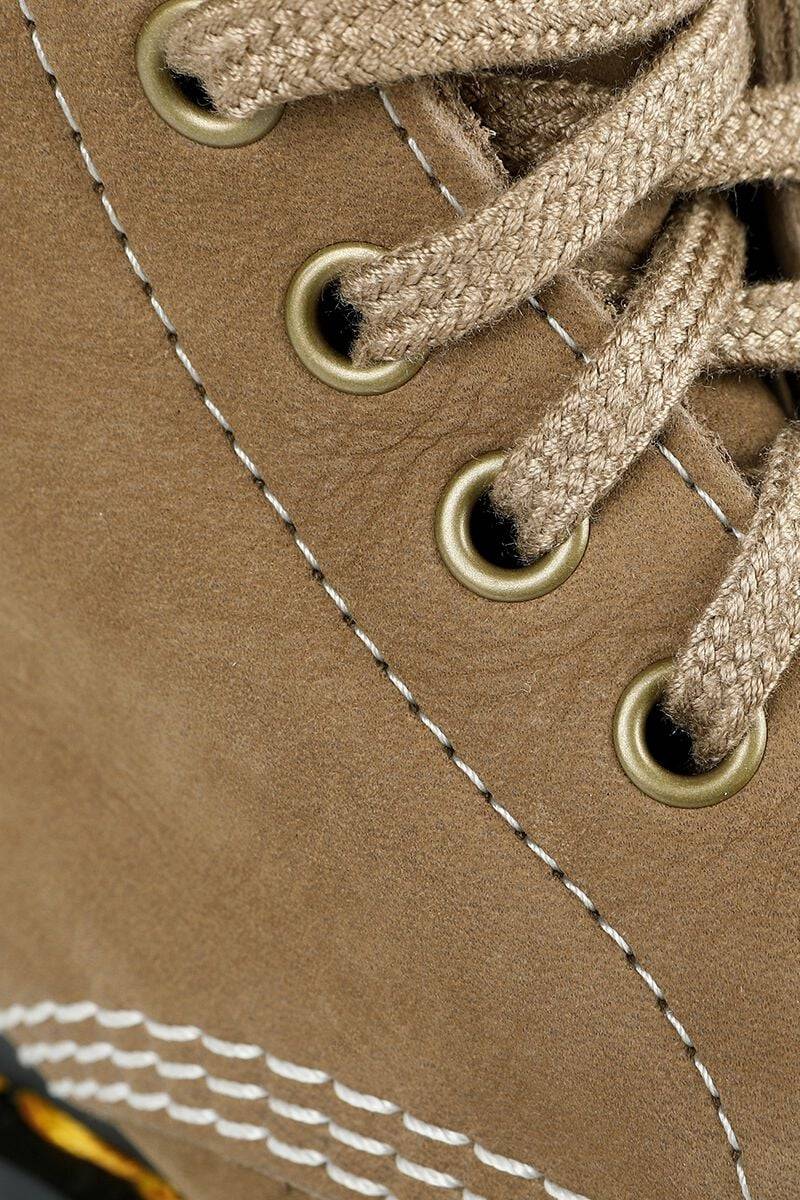 EMP "1460 - Savannah Tan Tumbled" Bikerboot Beige Von Dr. Martens