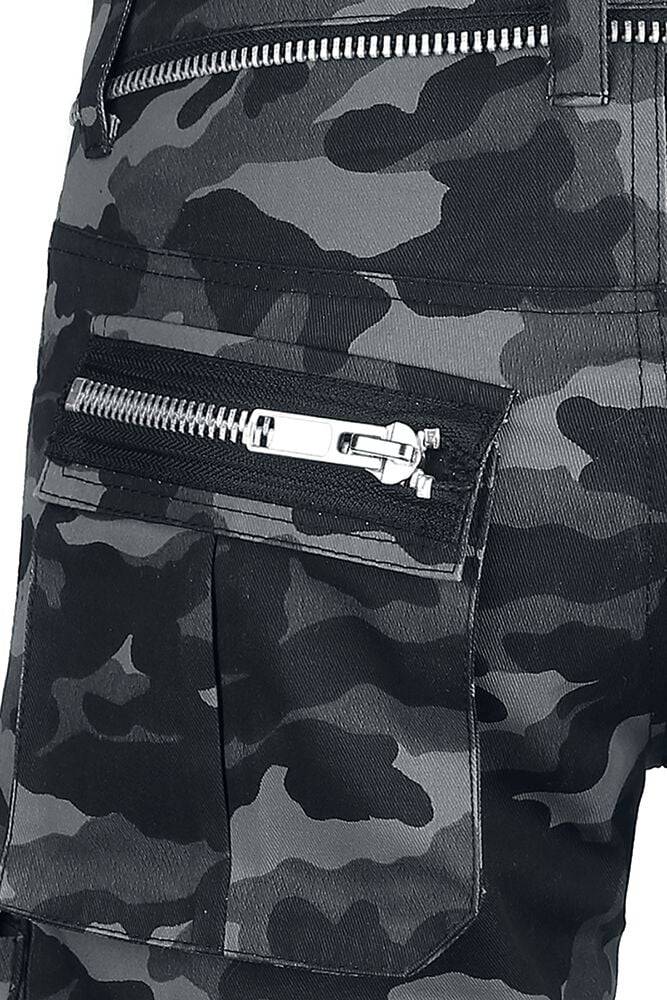 EMP "Arvid Shorts Camo" Short Schwarz Von Heartless
