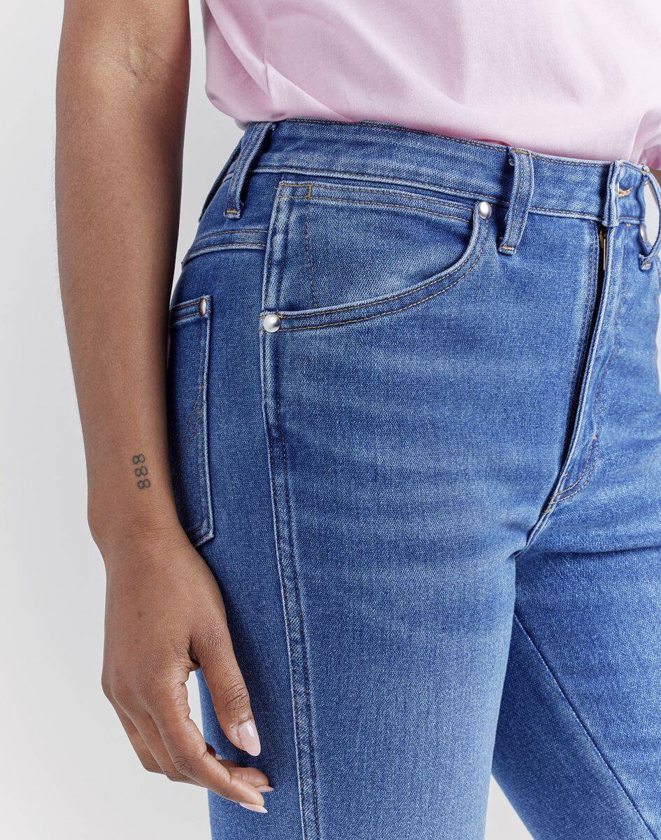 EMP "Barbie Westward" Jeans Blau Von Wrangler