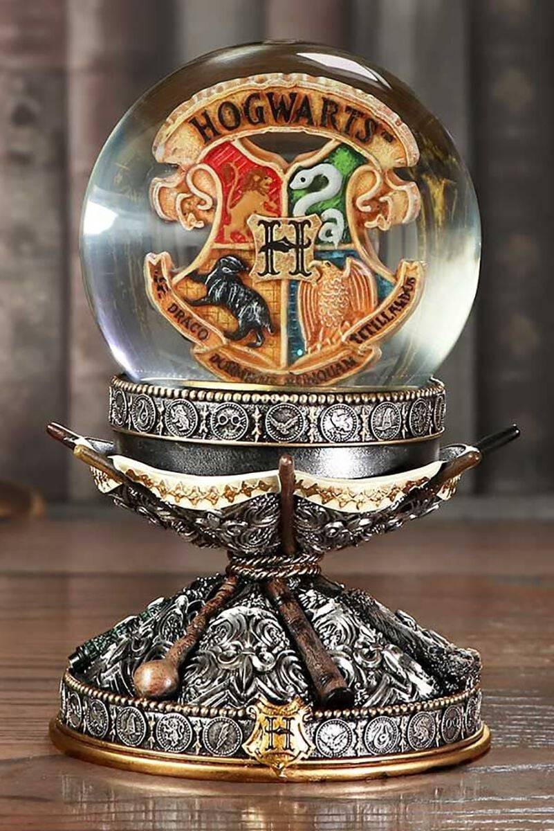 EMP "Hogwarts" Schneekugel Von Harry Potter