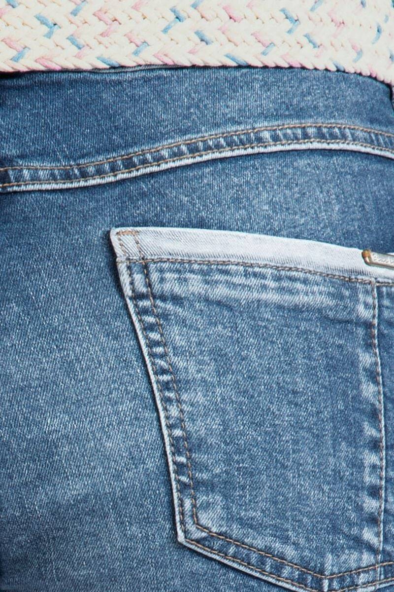 EMP "Ladies Bermuda" Short Blau Von Sublevel Denim