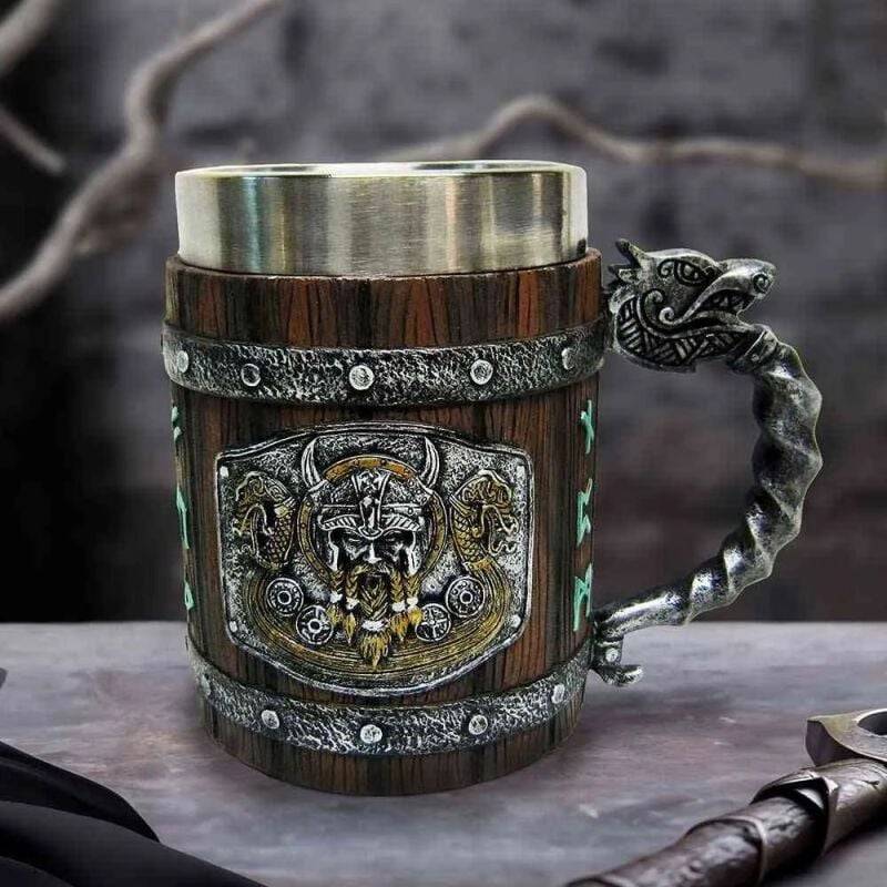 EMP "Norseman Tankard" Bierkrug Von Nemesis Now