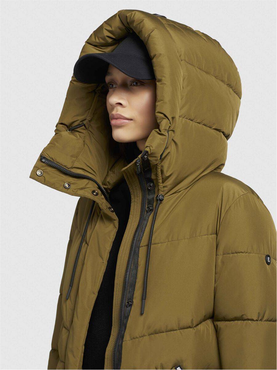 EMP "Shimanta3" Mantel Grün Von Khujo