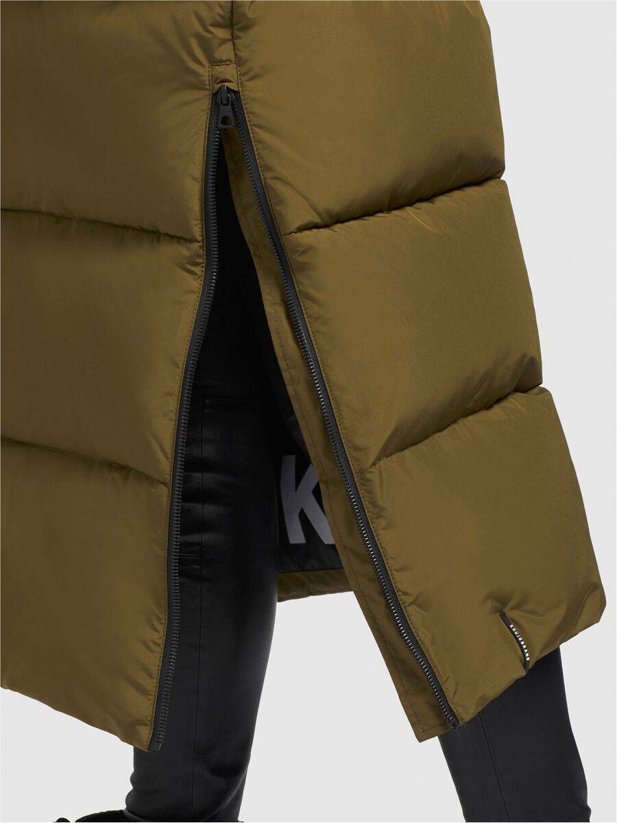 EMP "Shimanta3" Mantel Grün Von Khujo