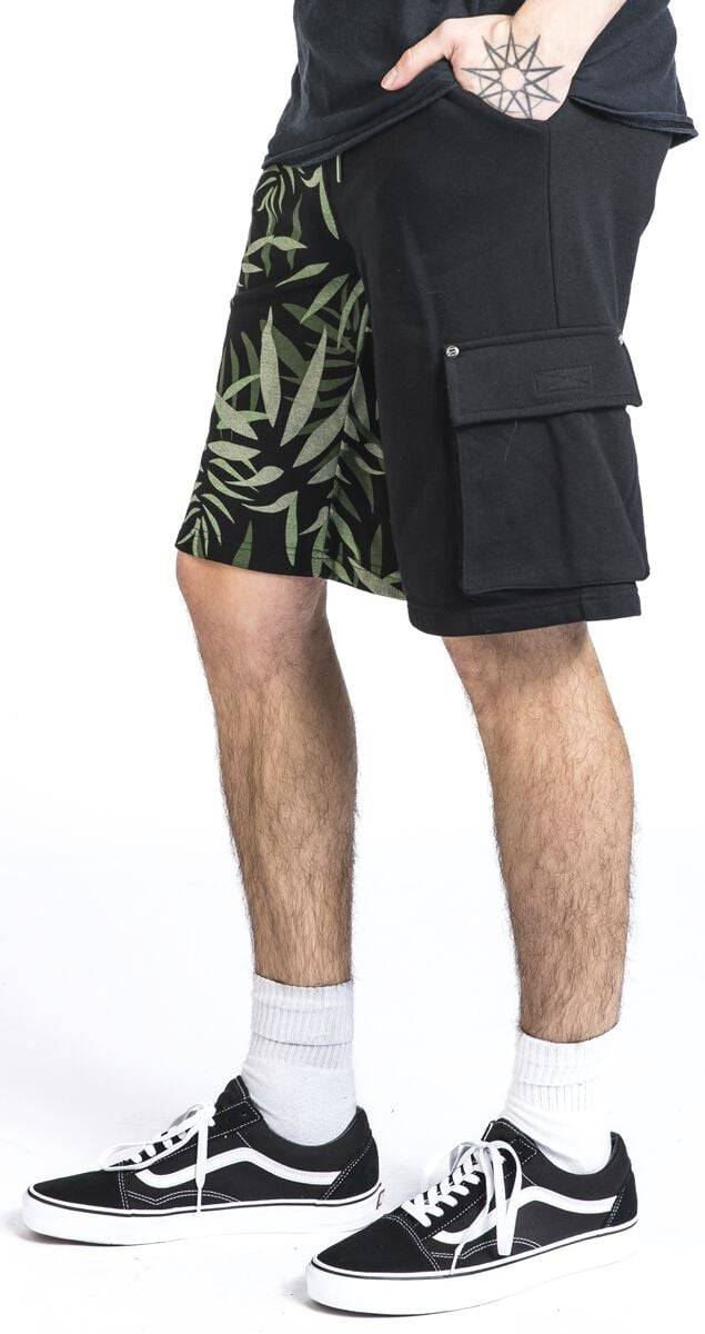 EMP Short Schwarz Von RED By EMP