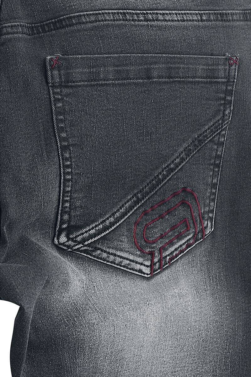 EMP Short Schwarz Von RED By EMP