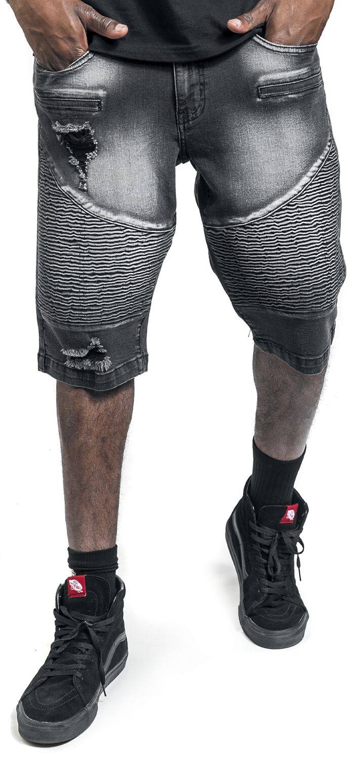 EMP Short Schwarz Von RED By EMP