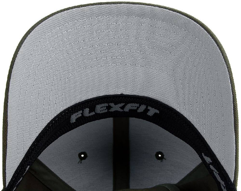 EMP "Wooly Combed" Cap Oliv Von Flexfit