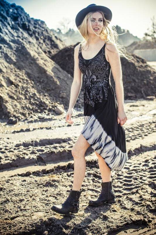 EMP Mittellanges Kleid Schwarz/weiß Von Rock Rebel By EMP
