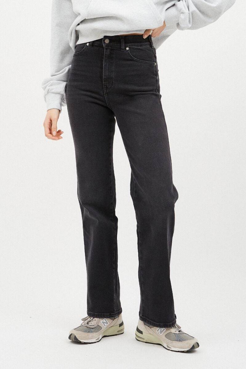 EMP "Moxy Straight Black Mist" Jeans Schwarz Von Dr. Denim